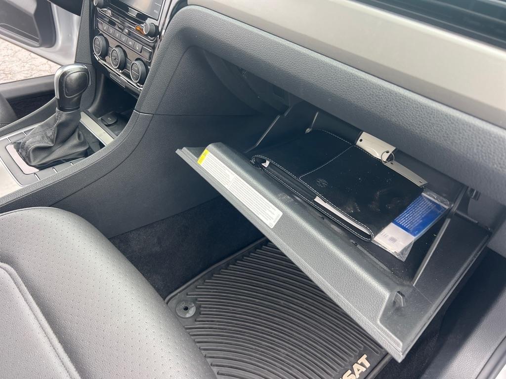Volkswagen Passat 2.0T SE Auto 2021