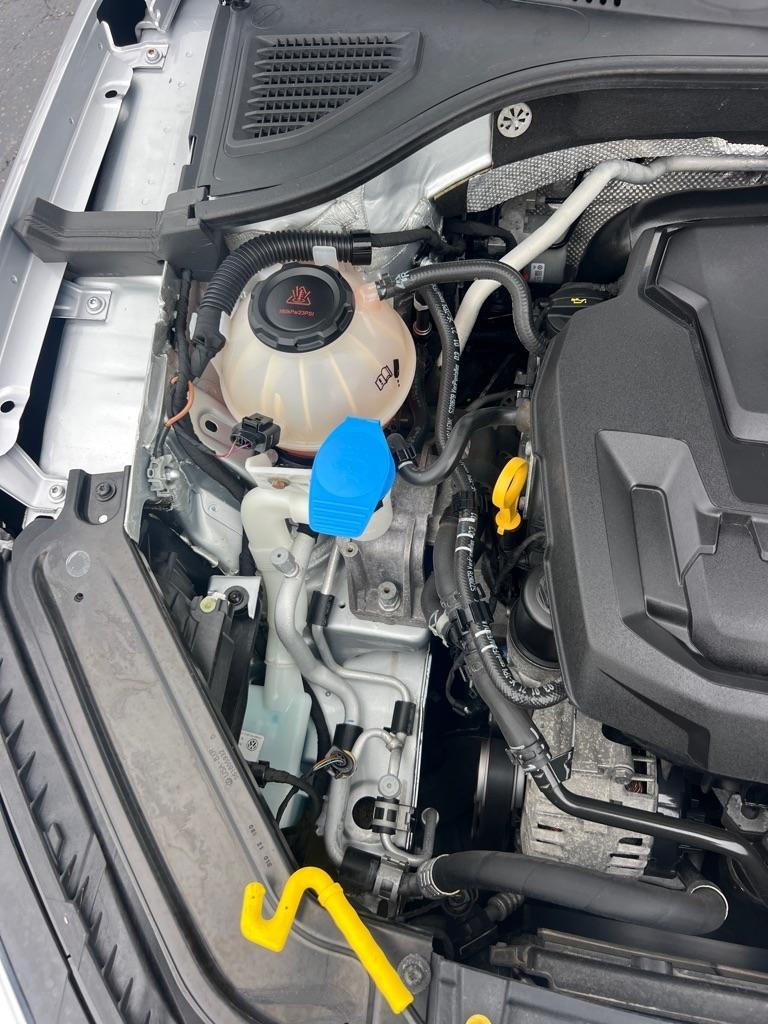 Volkswagen Passat 2.0T SE Auto 2021
