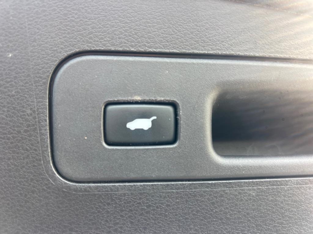 Acura MDX SH-AWD 4dr Tech Pkg 2015