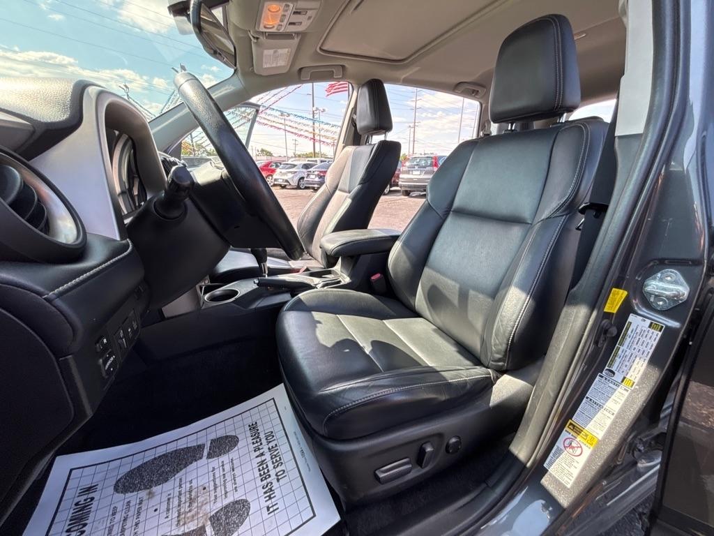 Toyota RAV4 AWD 4dr Limited (Natl) 2013