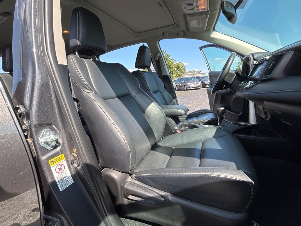 Toyota RAV4 AWD 4dr Limited (Natl) 2013