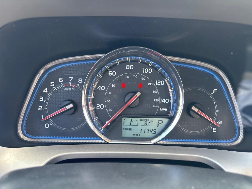 Toyota RAV4 AWD 4dr Limited (Natl) 2013