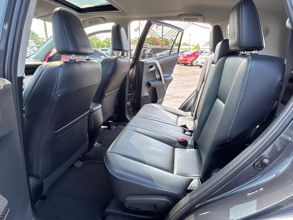 Toyota RAV4 AWD 4dr Limited (Natl) 2013