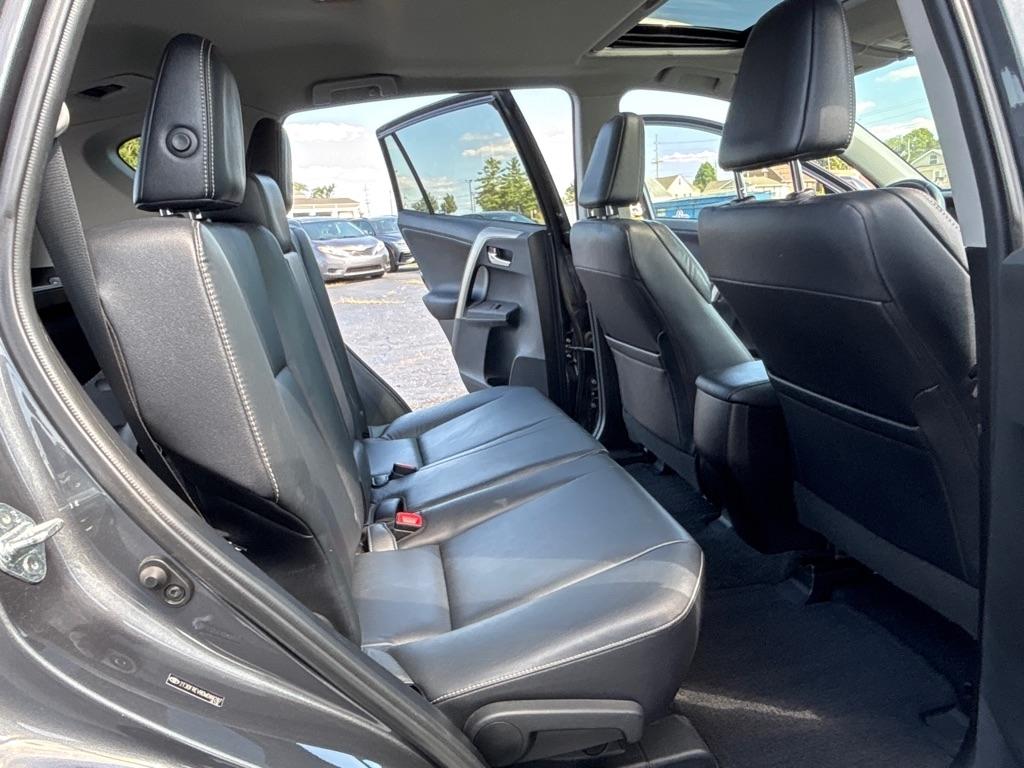 Toyota RAV4 AWD 4dr Limited (Natl) 2013