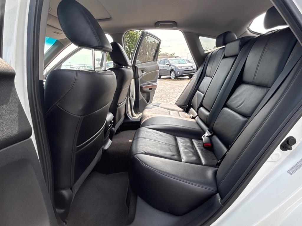 Honda Accord Crosstour 4WD 5dr EX-L 2011