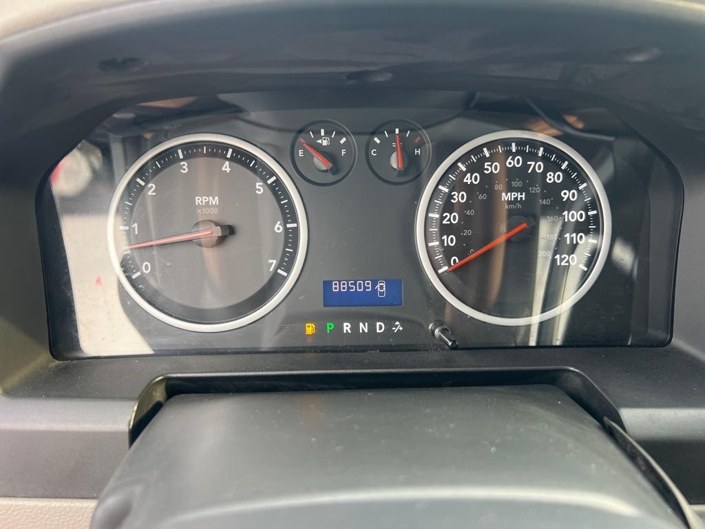 RAM 1500 4WD Quad Cab 140.5" Tradesman 2012