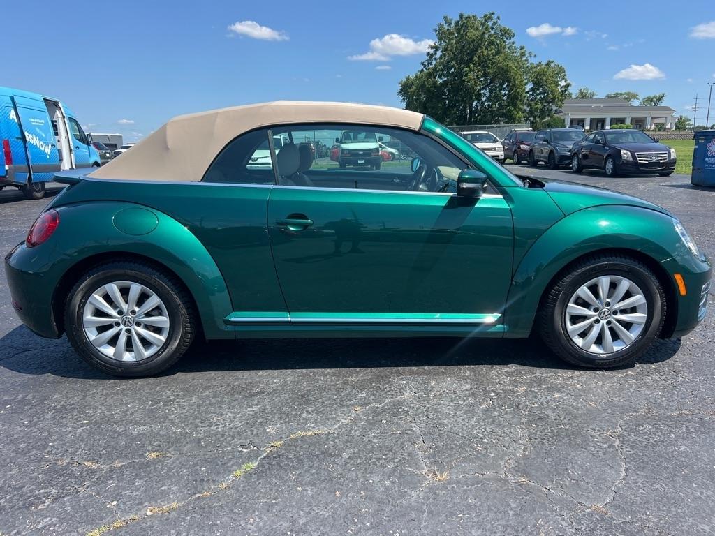 Volkswagen Beetle Convertible 1.8T SEL Auto 2017