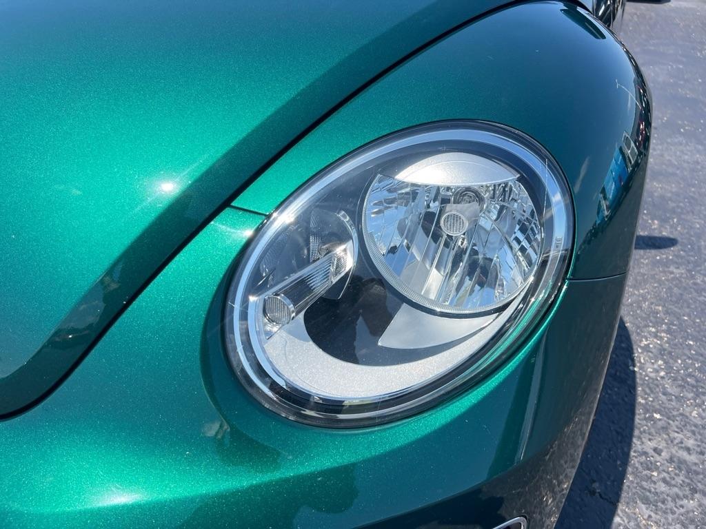 Volkswagen Beetle Convertible 1.8T SEL Auto 2017