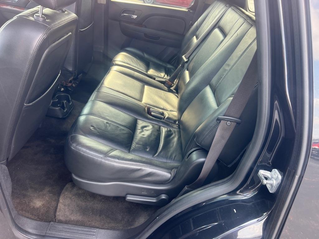 Chevrolet Tahoe 4WD 4dr 1500 LT 2012