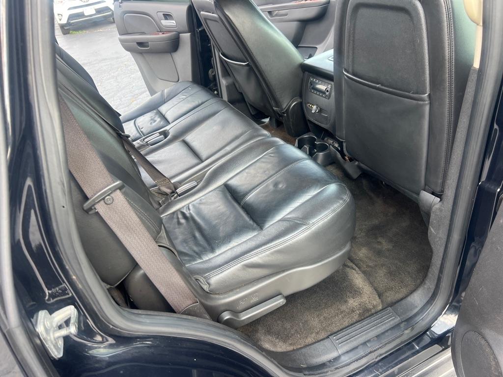 Chevrolet Tahoe 4WD 4dr 1500 LT 2012
