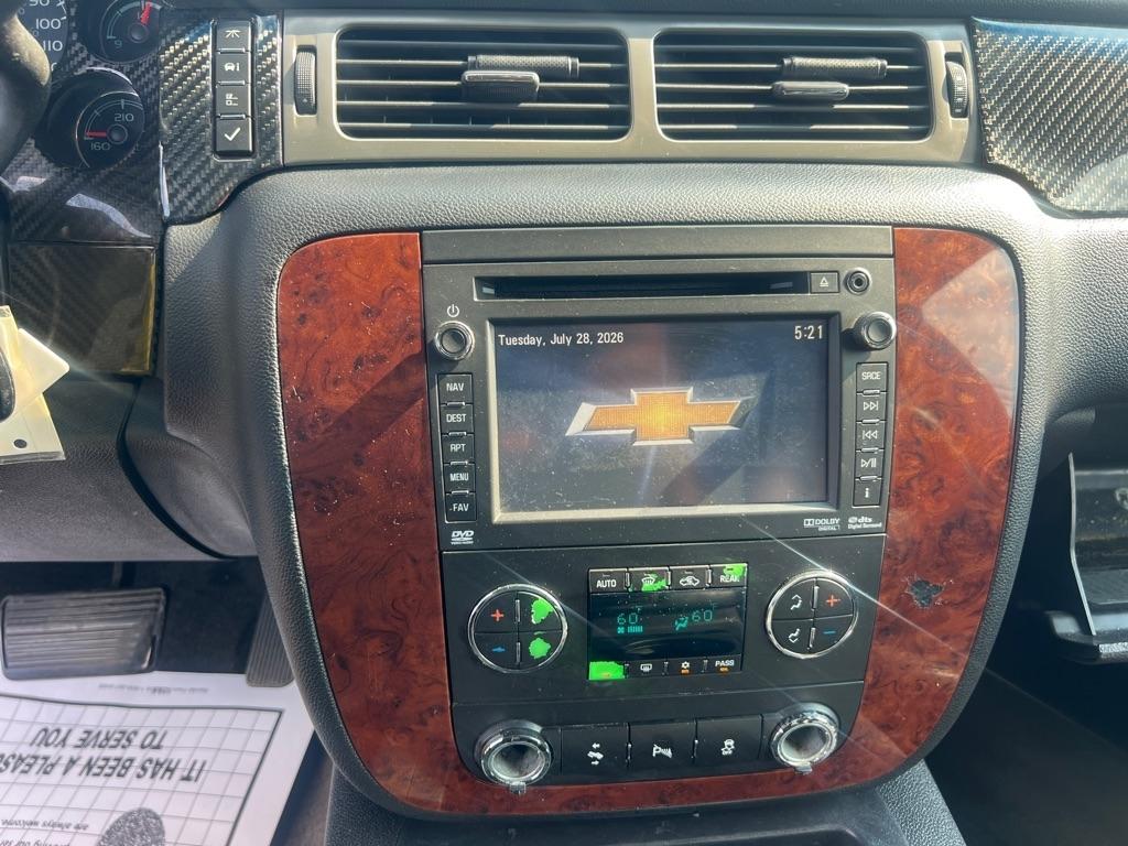 Chevrolet Tahoe 4WD 4dr 1500 LT 2012