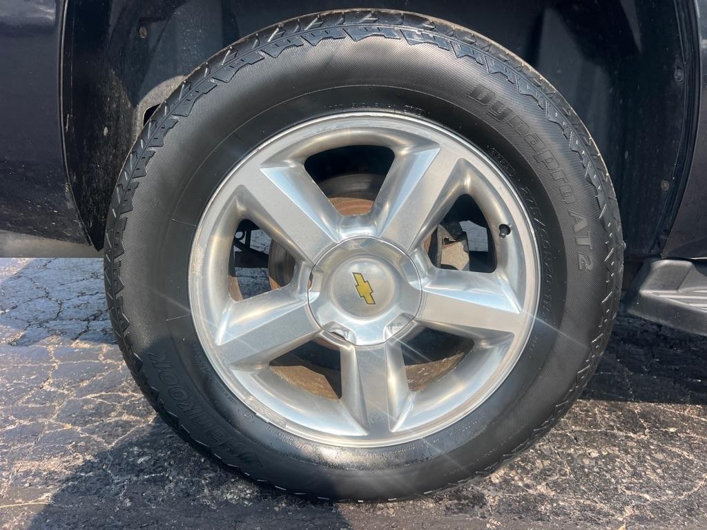 Chevrolet Tahoe 4WD 4dr 1500 LT 2012