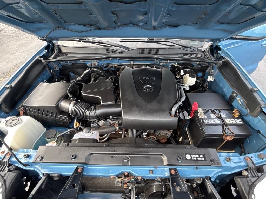 Toyota Tacoma 4WD TRD Off Road Double Cab 6' Bed V6 AT (Natl) 2019