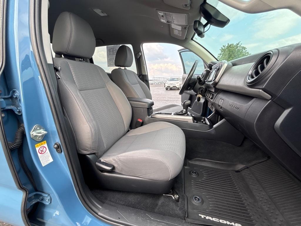 Toyota Tacoma 4WD TRD Off Road Double Cab 6' Bed V6 AT (Natl) 2019