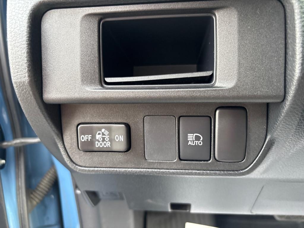 Toyota Tacoma 4WD TRD Off Road Double Cab 6' Bed V6 AT (Natl) 2019