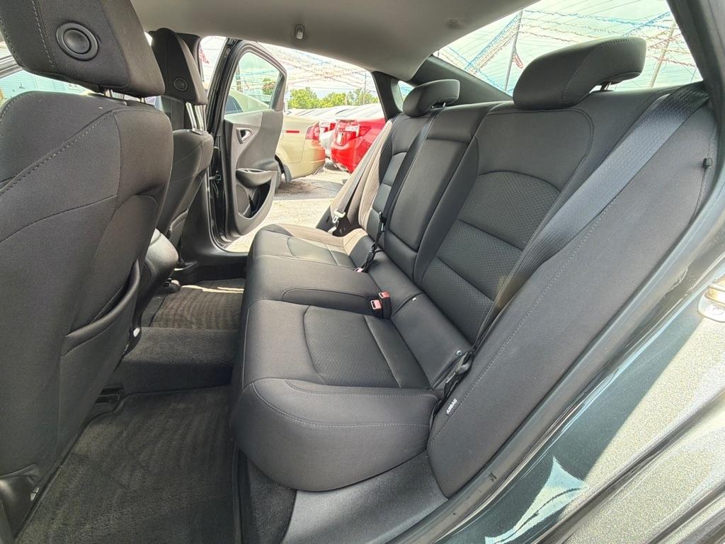 Chevrolet Malibu 4dr Sdn LS w/1LS 2017