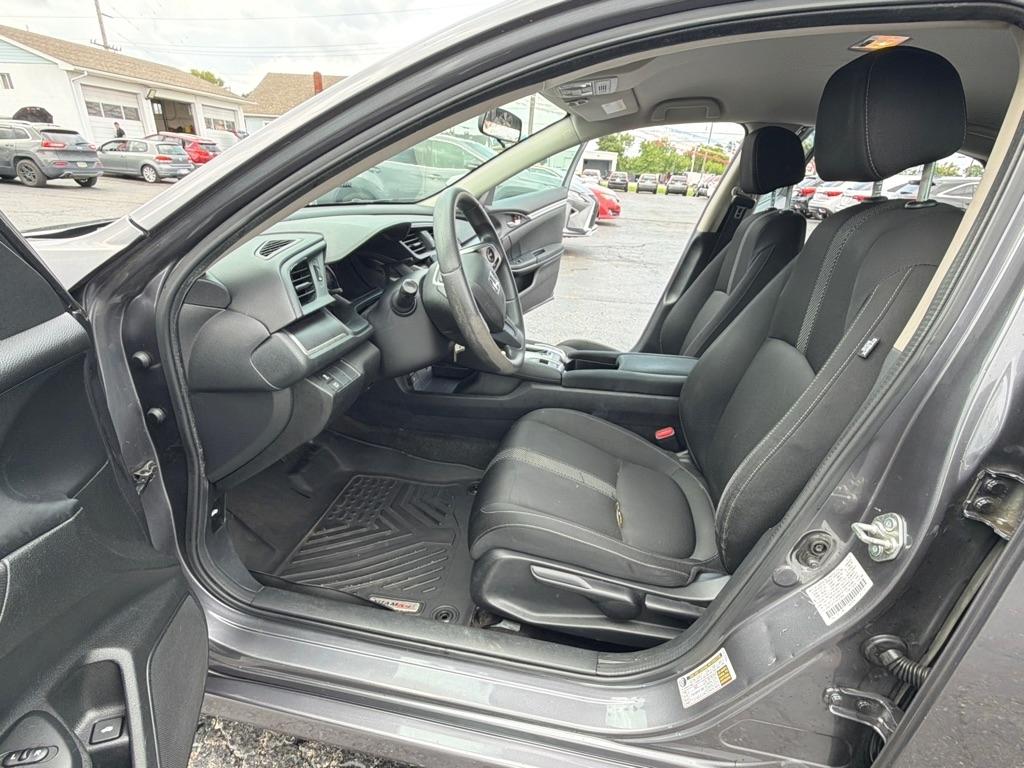 Honda Civic Sedan 4dr CVT LX 2016