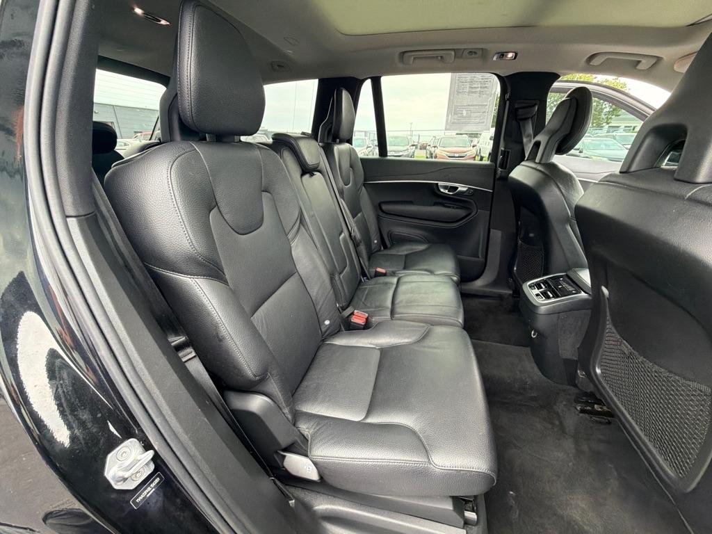 Volvo XC90 T6 AWD Momentum 7 Passenger 2020