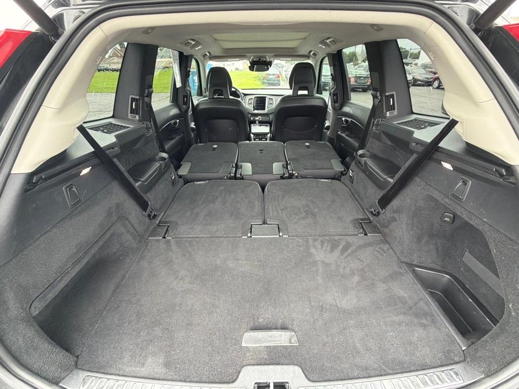 Volvo XC90 T6 AWD Momentum 7 Passenger 2020