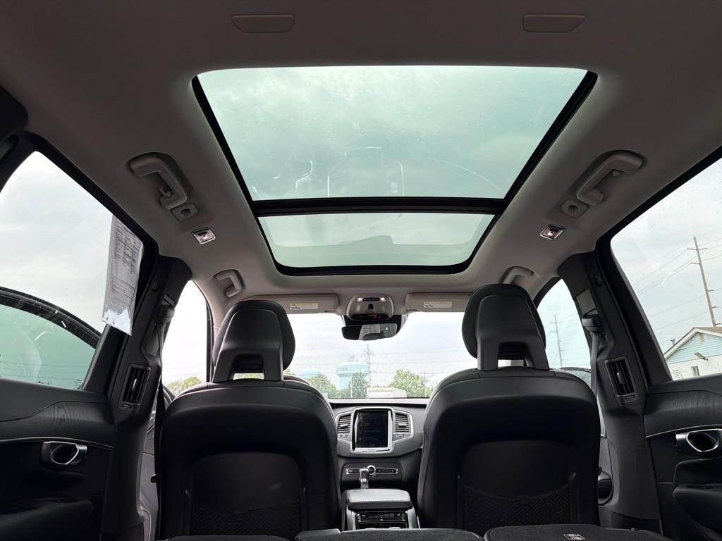 Volvo XC90 T6 AWD Momentum 7 Passenger 2020