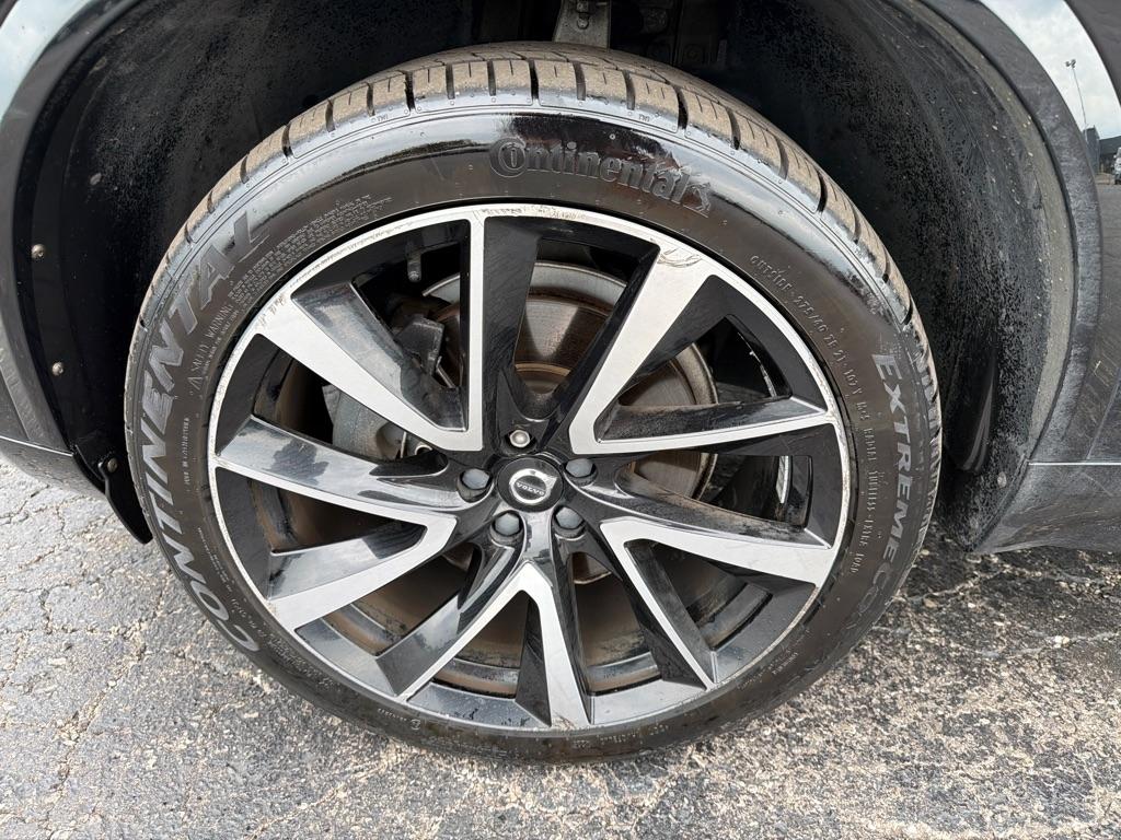 Volvo XC90 T6 AWD Momentum 7 Passenger 2020