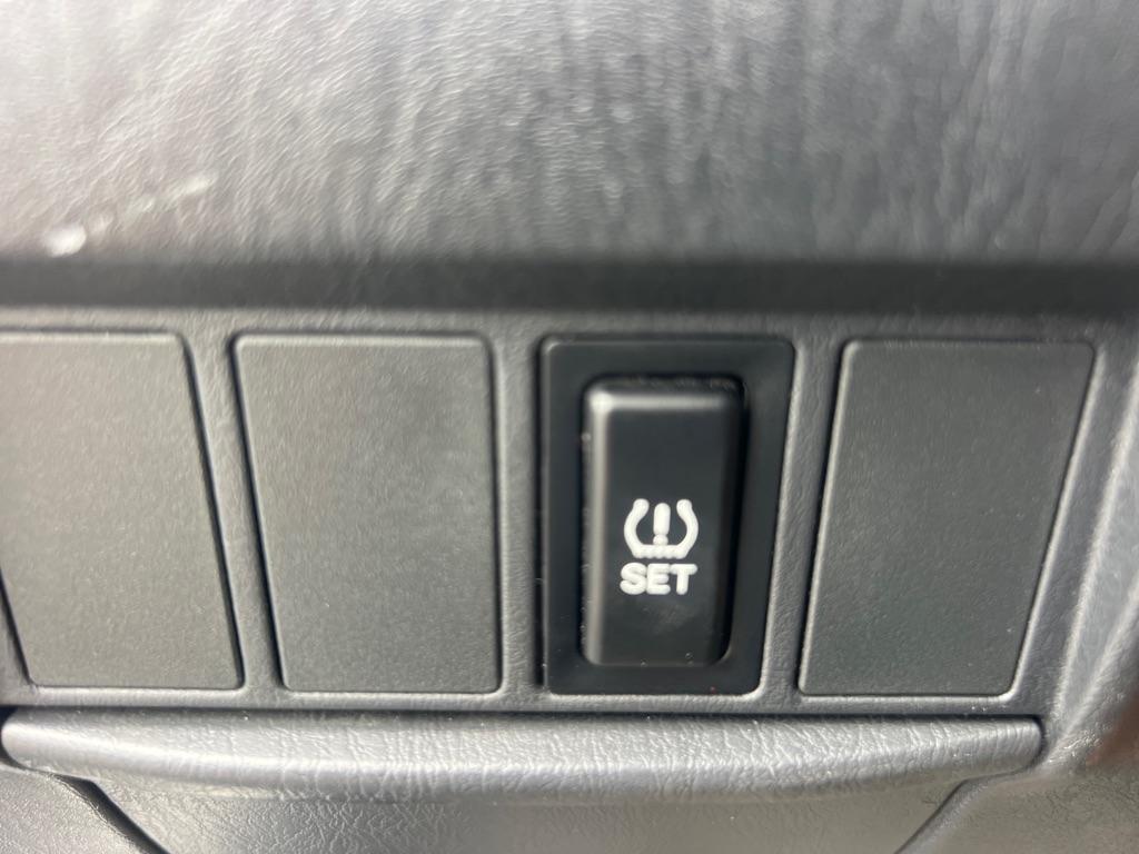 Toyota RAV4 4dr Manual 4WD (Natl) 2004