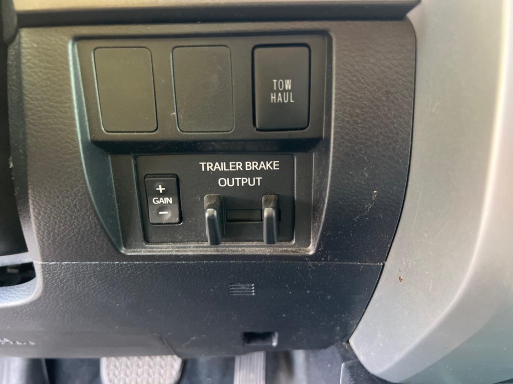 Toyota Tundra 4WD TRD Pro CrewMax 5.5' Bed 5.7L (Natl) 2020