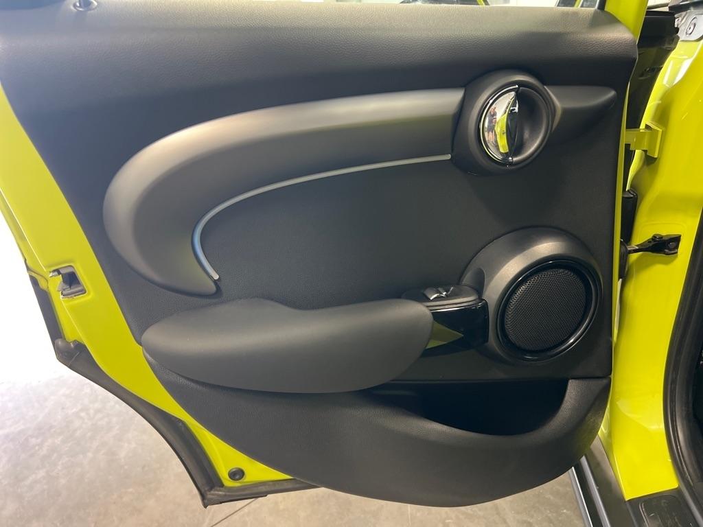 MINI Hardtop 4 Door Cooper S FWD 2023