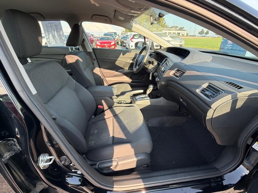 Honda Civic Sedan 4dr CVT LX 2015
