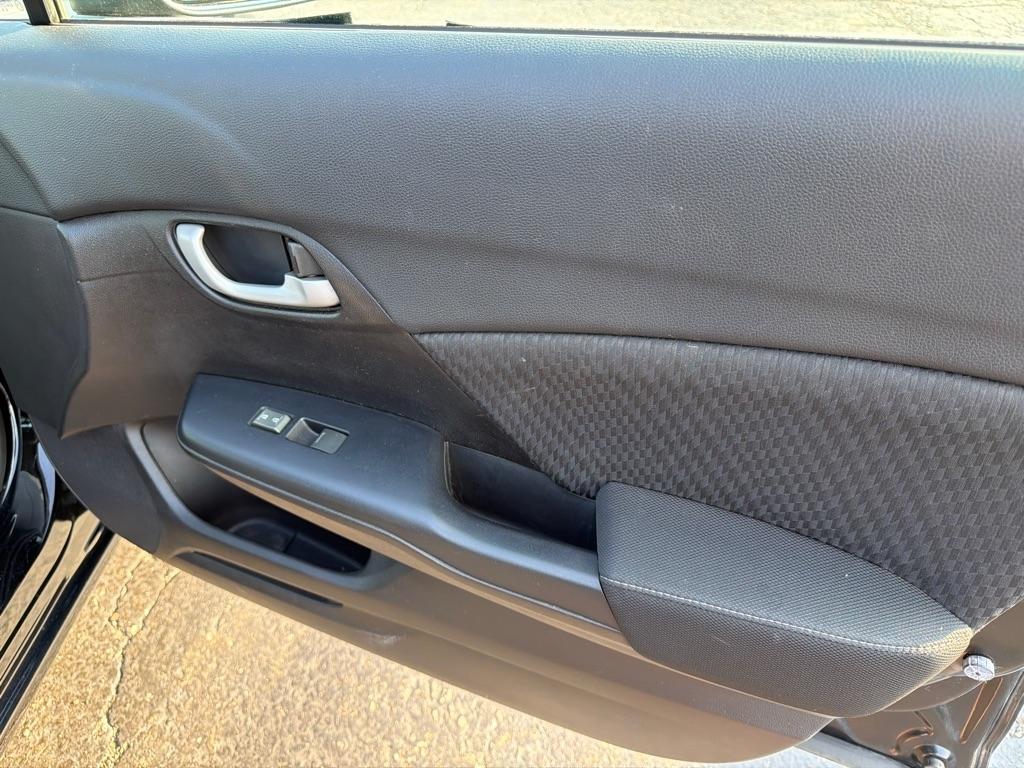 Honda Civic Sedan 4dr CVT LX 2015
