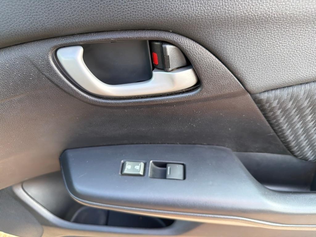 Honda Civic Sedan 4dr CVT LX 2015