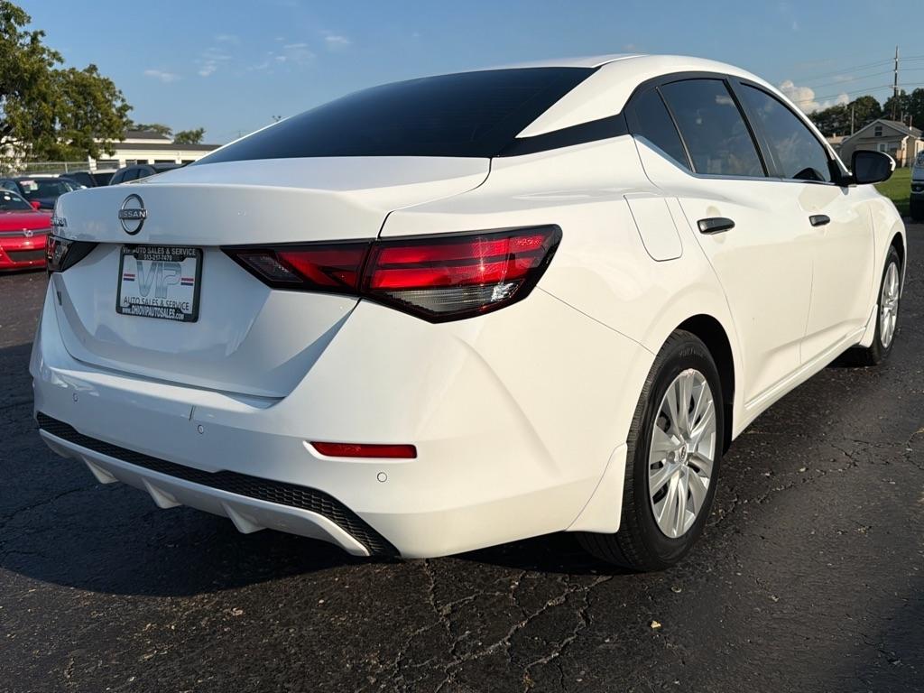 Nissan Sentra S CVT 2025
