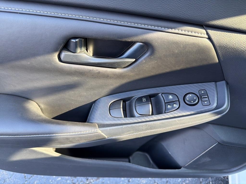 Nissan Sentra S CVT 2025