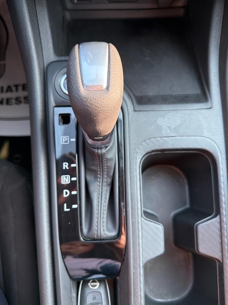 Nissan Sentra S CVT 2025