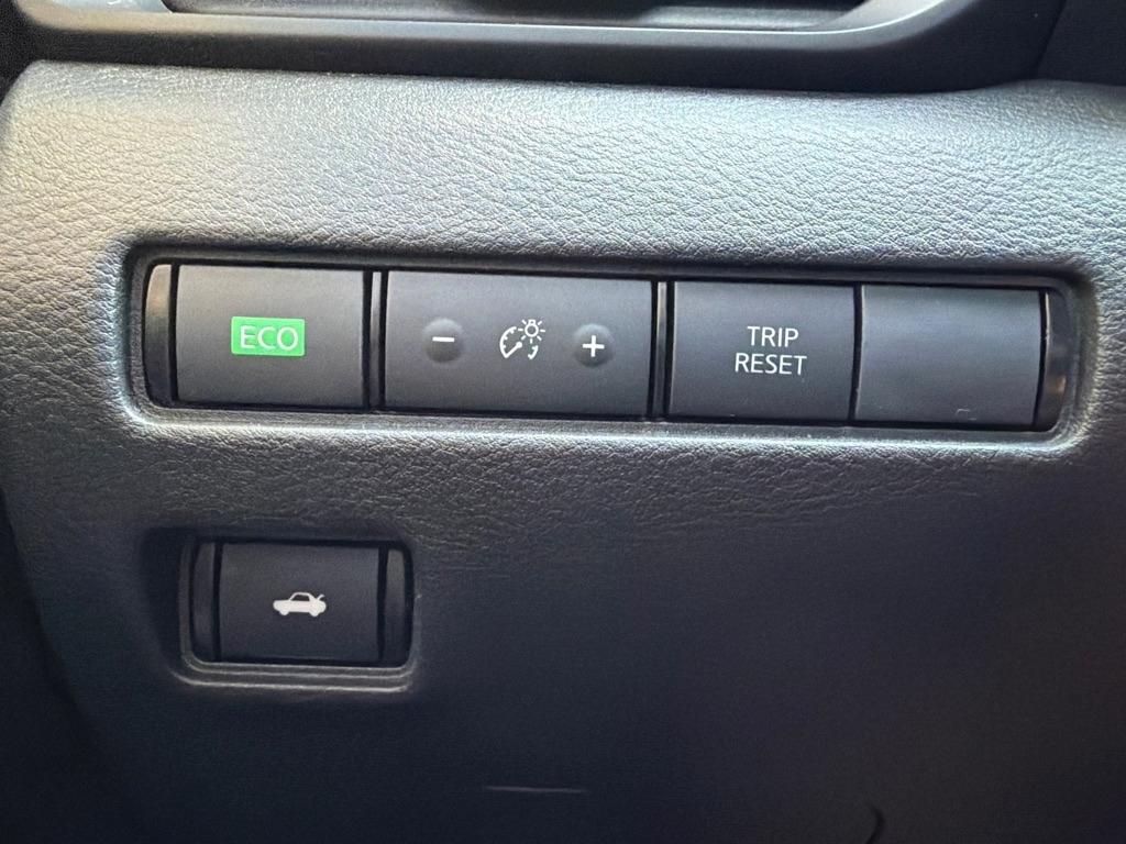 Nissan Sentra S CVT 2025