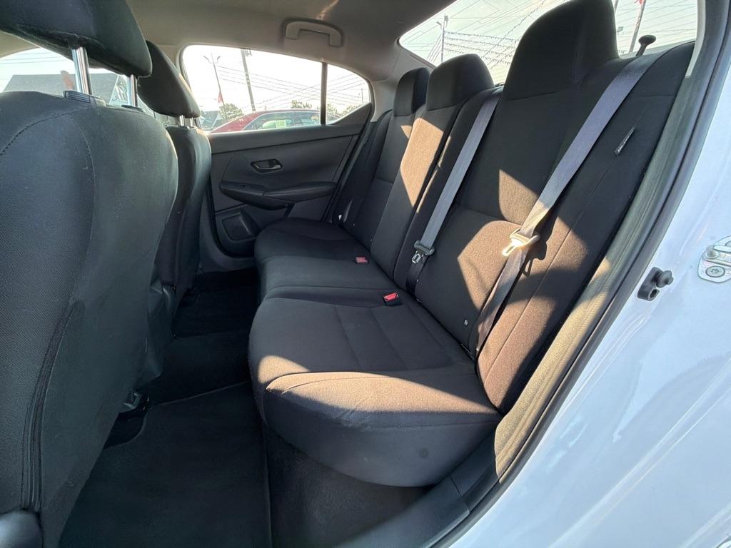 Nissan Sentra S CVT 2025