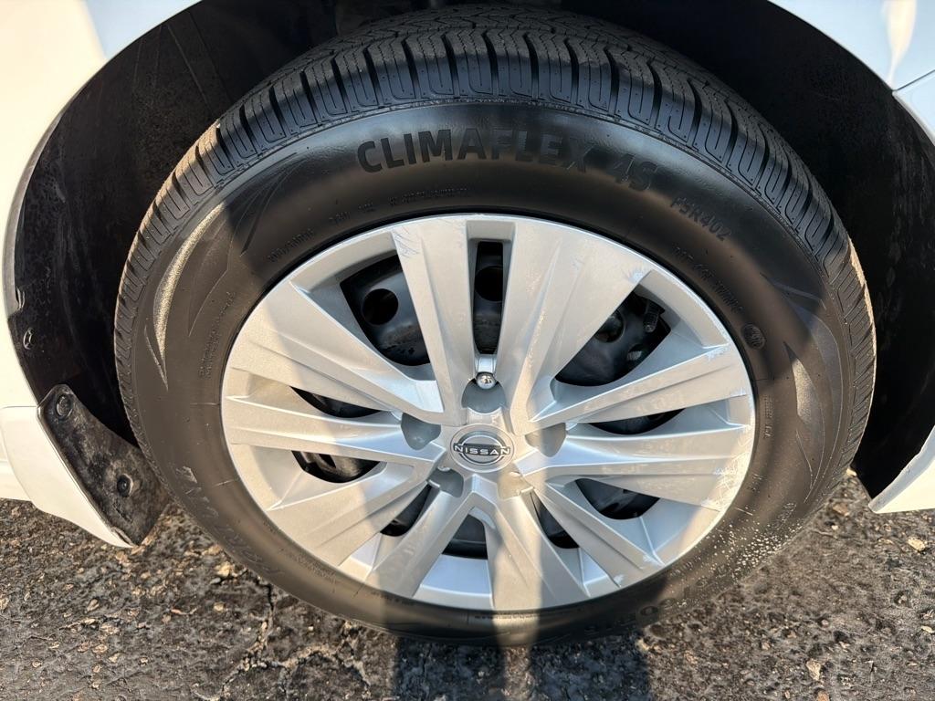 Nissan Sentra S CVT 2025