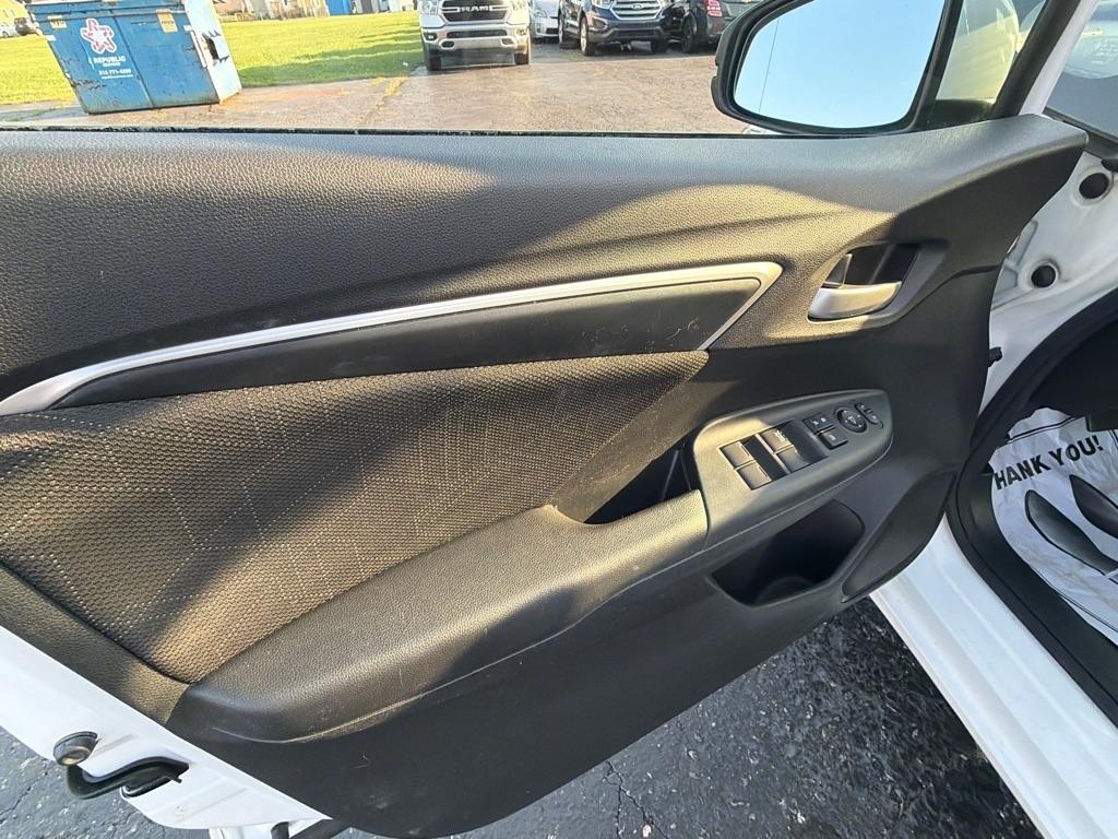 Honda Fit 5dr HB CVT EX 2016