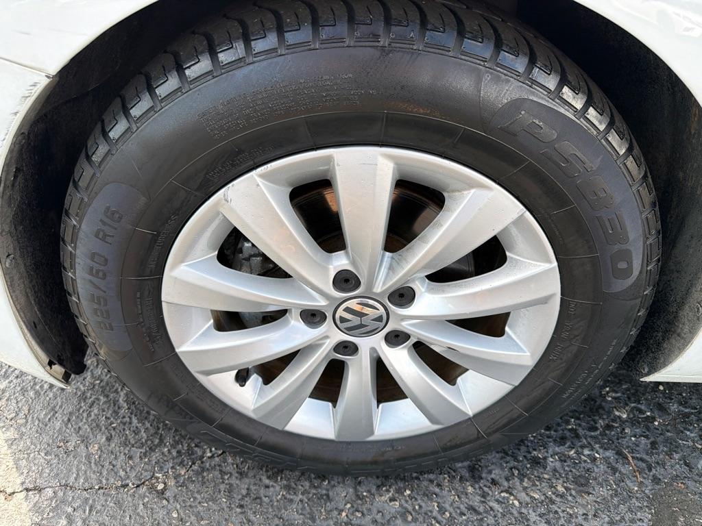 Volkswagen Beetle Coupe 2dr Auto 1.8T PZEV 2015