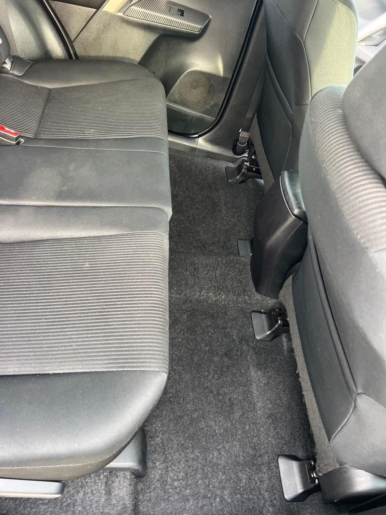 Toyota RAV4 AWD 4dr LE (Natl) 2015
