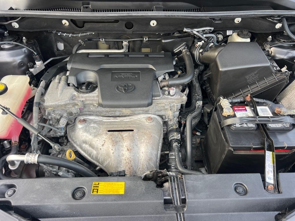 Toyota RAV4 AWD 4dr LE (Natl) 2015