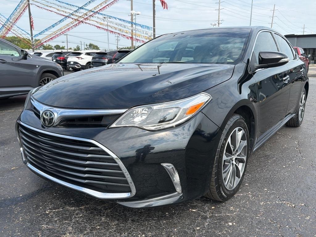 Toyota Avalon XLE Premium (Natl) 2017
