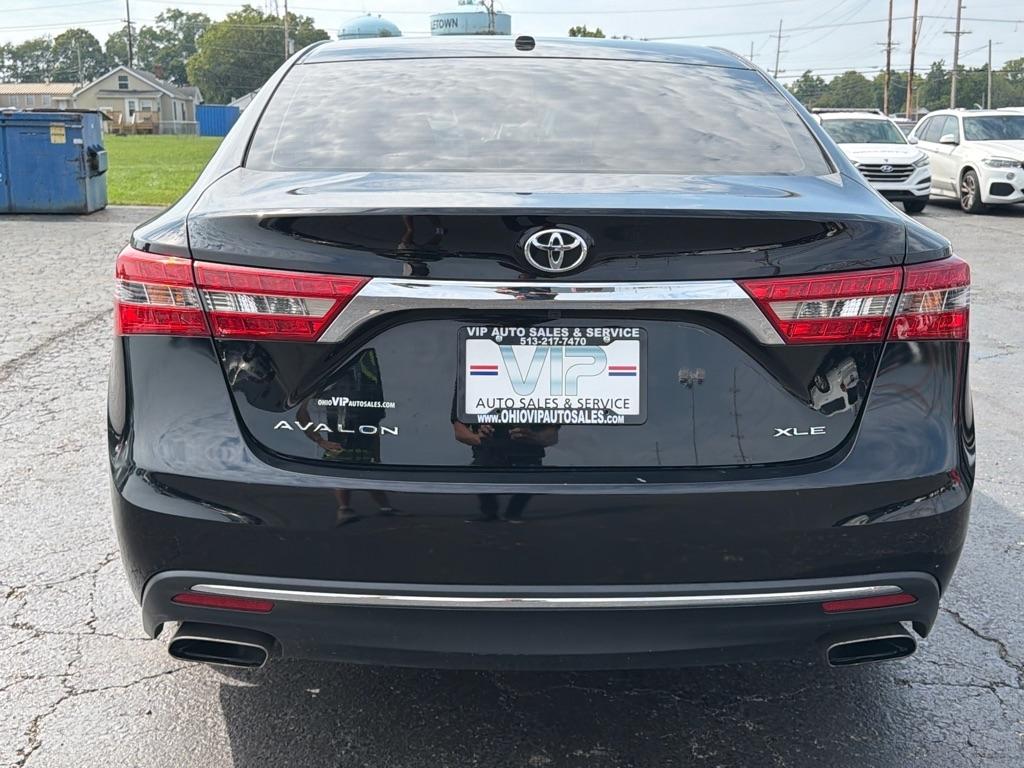 Toyota Avalon XLE Premium (Natl) 2017