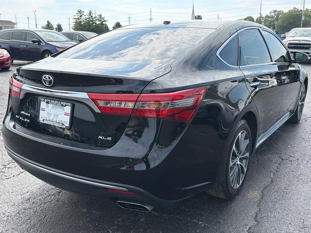 Toyota Avalon XLE Premium (Natl) 2017