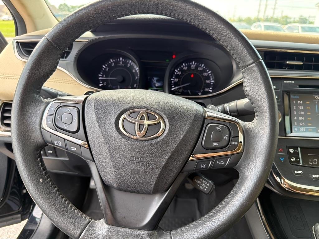 Toyota Avalon XLE Premium (Natl) 2017