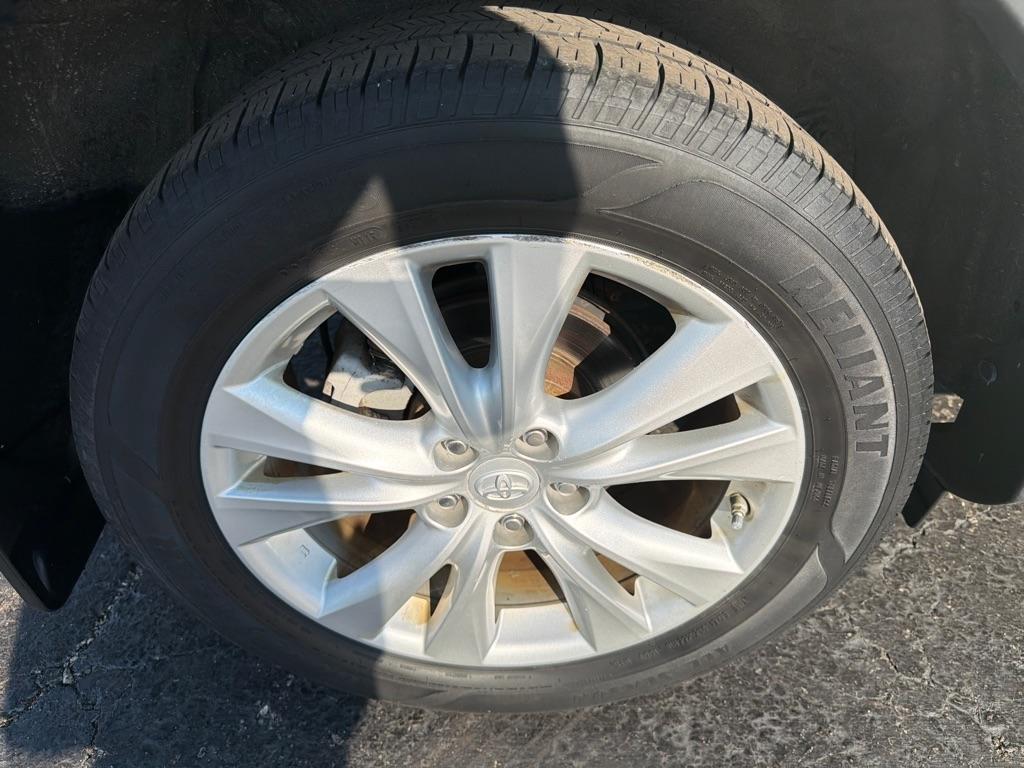 Toyota RAV4 AWD 4dr Limited (Natl) 2014