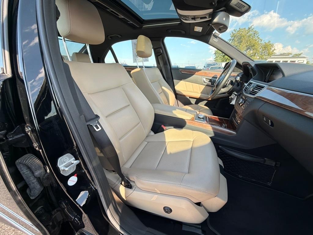 Mercedes-Benz E-Class 4dr Sdn E 350 Sport 4MATIC 2012