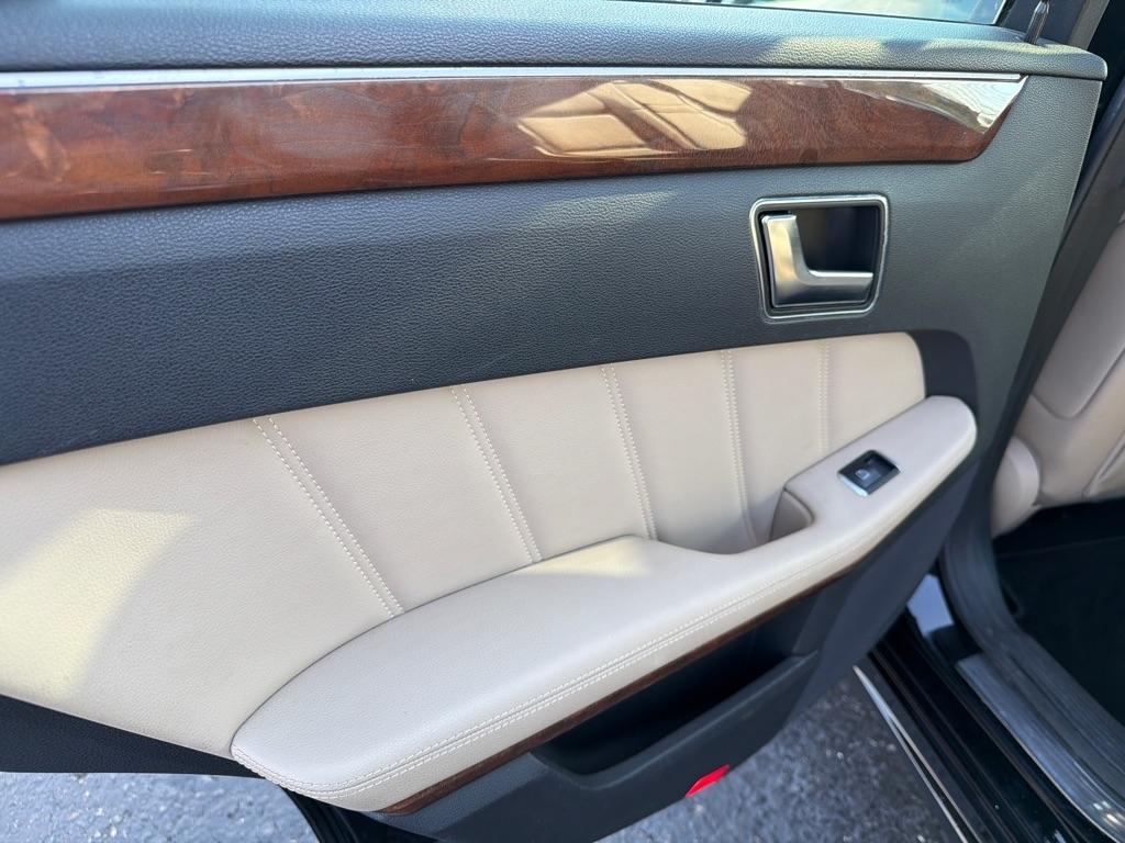 Mercedes-Benz E-Class 4dr Sdn E 350 Sport 4MATIC 2012