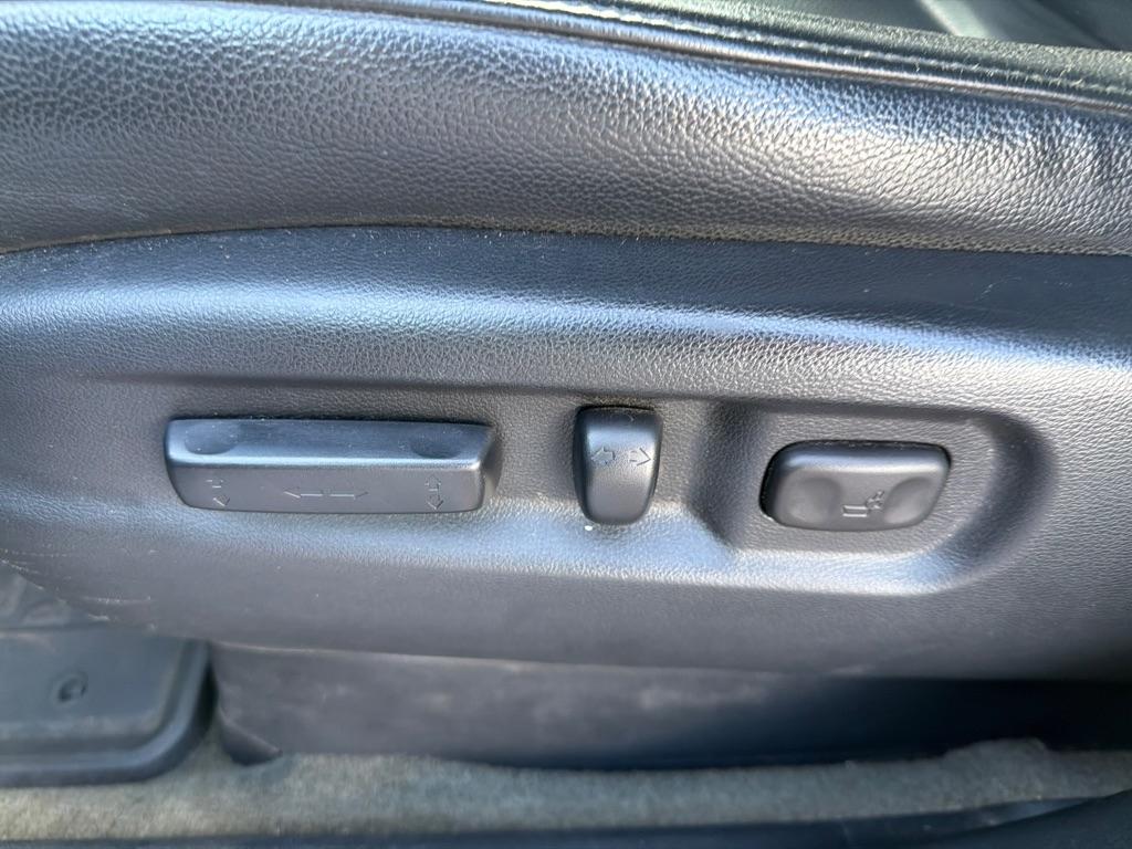 Honda Pilot 4WD 4dr Touring w/RES & Navi 2015