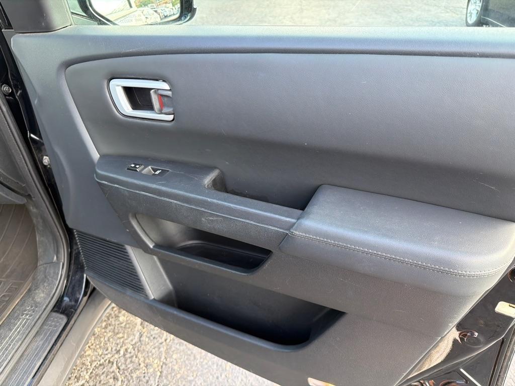 Honda Pilot 4WD 4dr Touring w/RES & Navi 2015